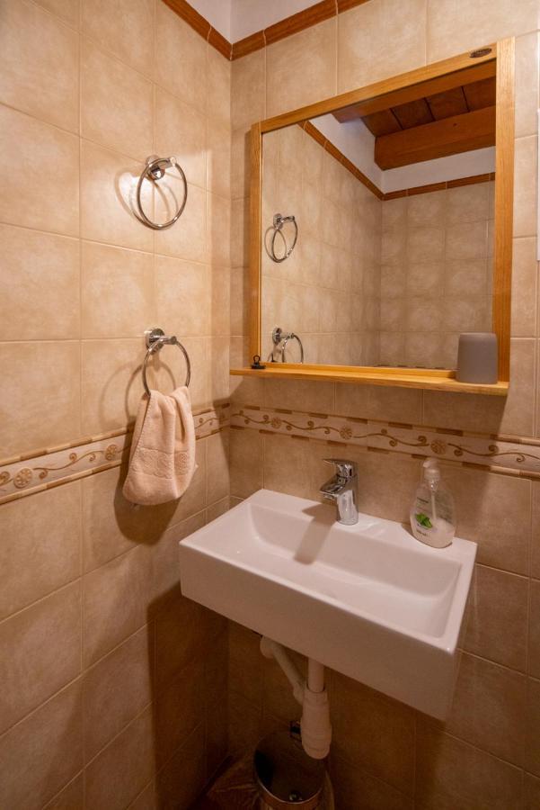 Villa Flaveico Pasman Ngoại thất bức ảnh