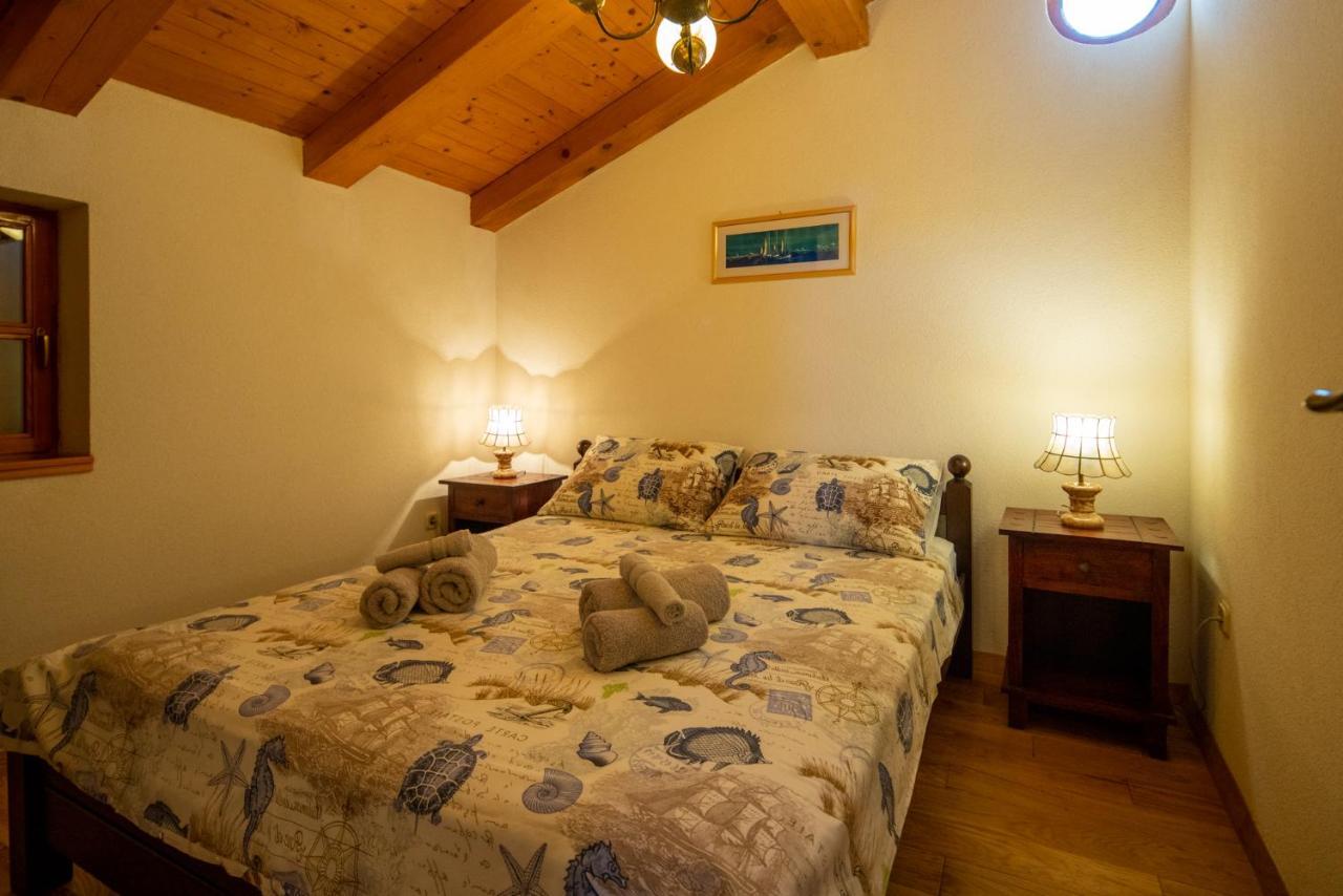 Villa Flaveico Pasman Ngoại thất bức ảnh