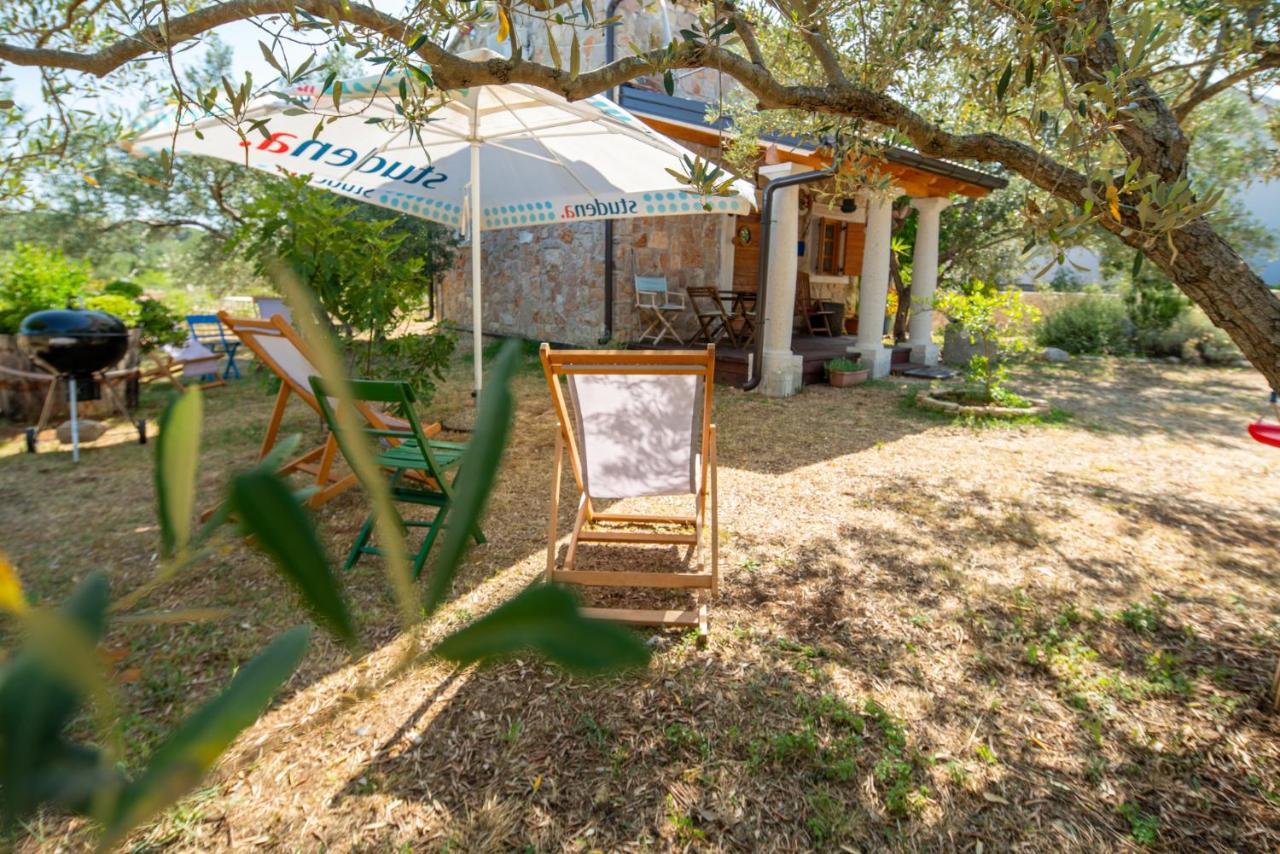 Villa Flaveico Pasman Ngoại thất bức ảnh